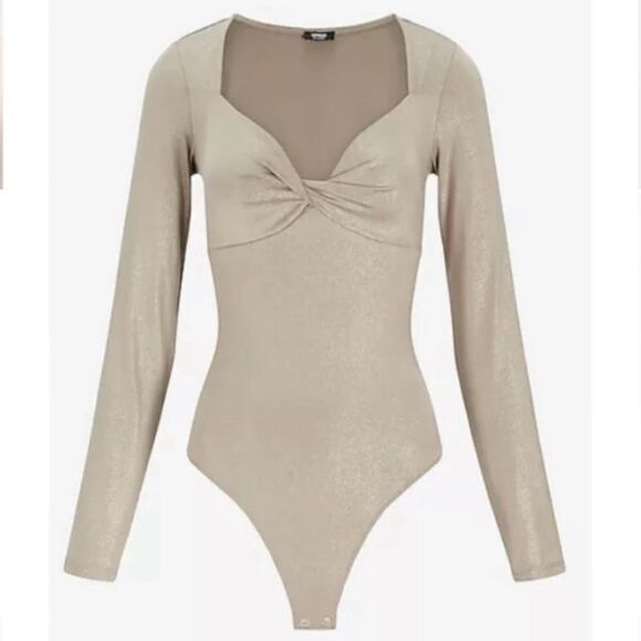 EXPRESS NWT Body Contour Metallic Twist Front Thong Bodysuit Gold Size Medium - Picture 3 of 8